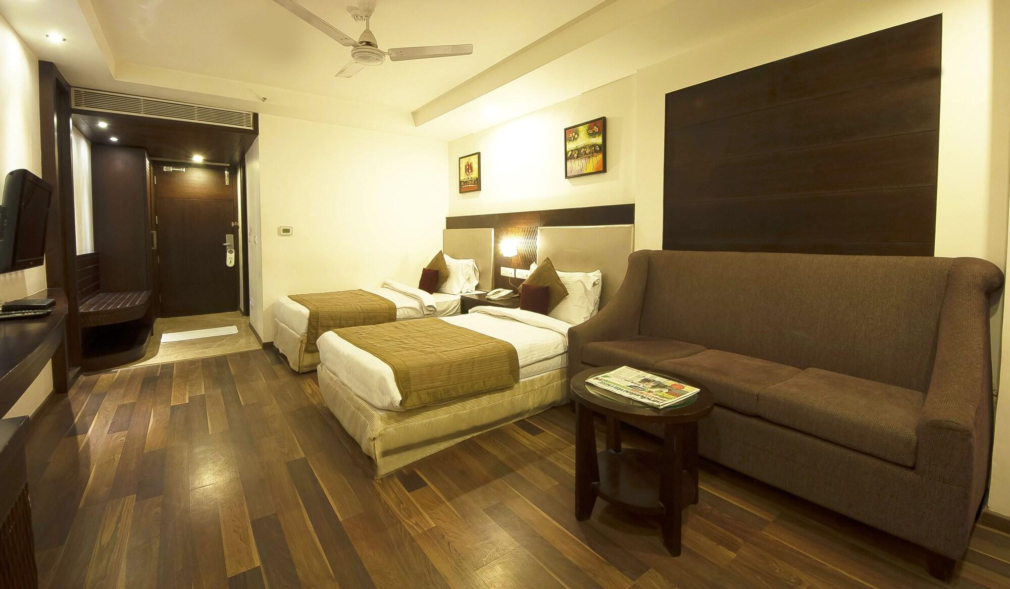 Hotel Le Roi Near New Delhi Railway Station Экстерьер фото
